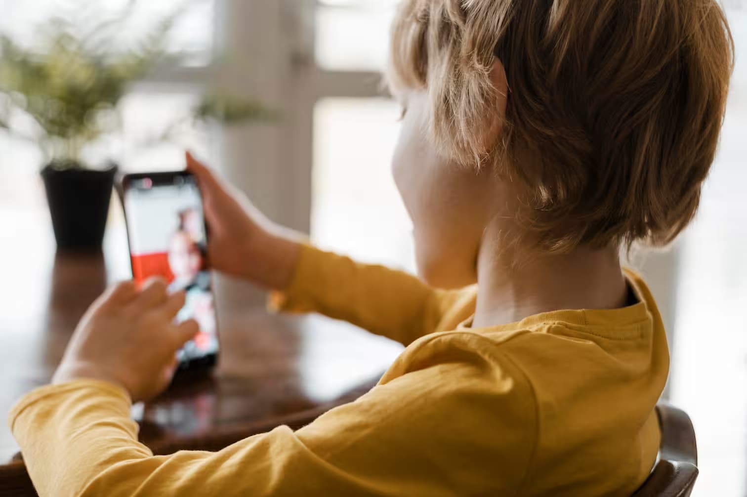 Quel téléphone acheter à la rentrée pour mon enfant ?