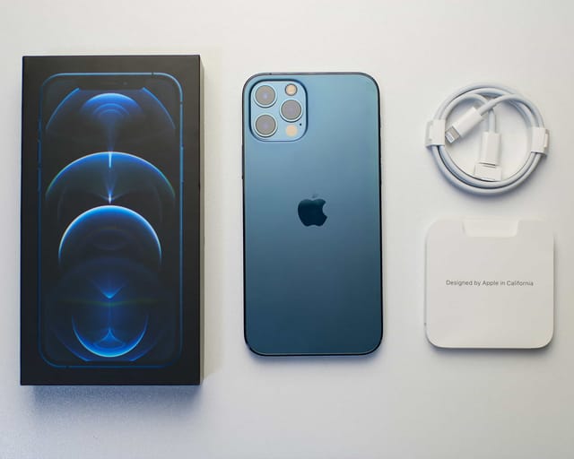 Unboxing iPhone 12 Pro Max